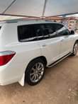 A picture of Toyota Highlander 2011