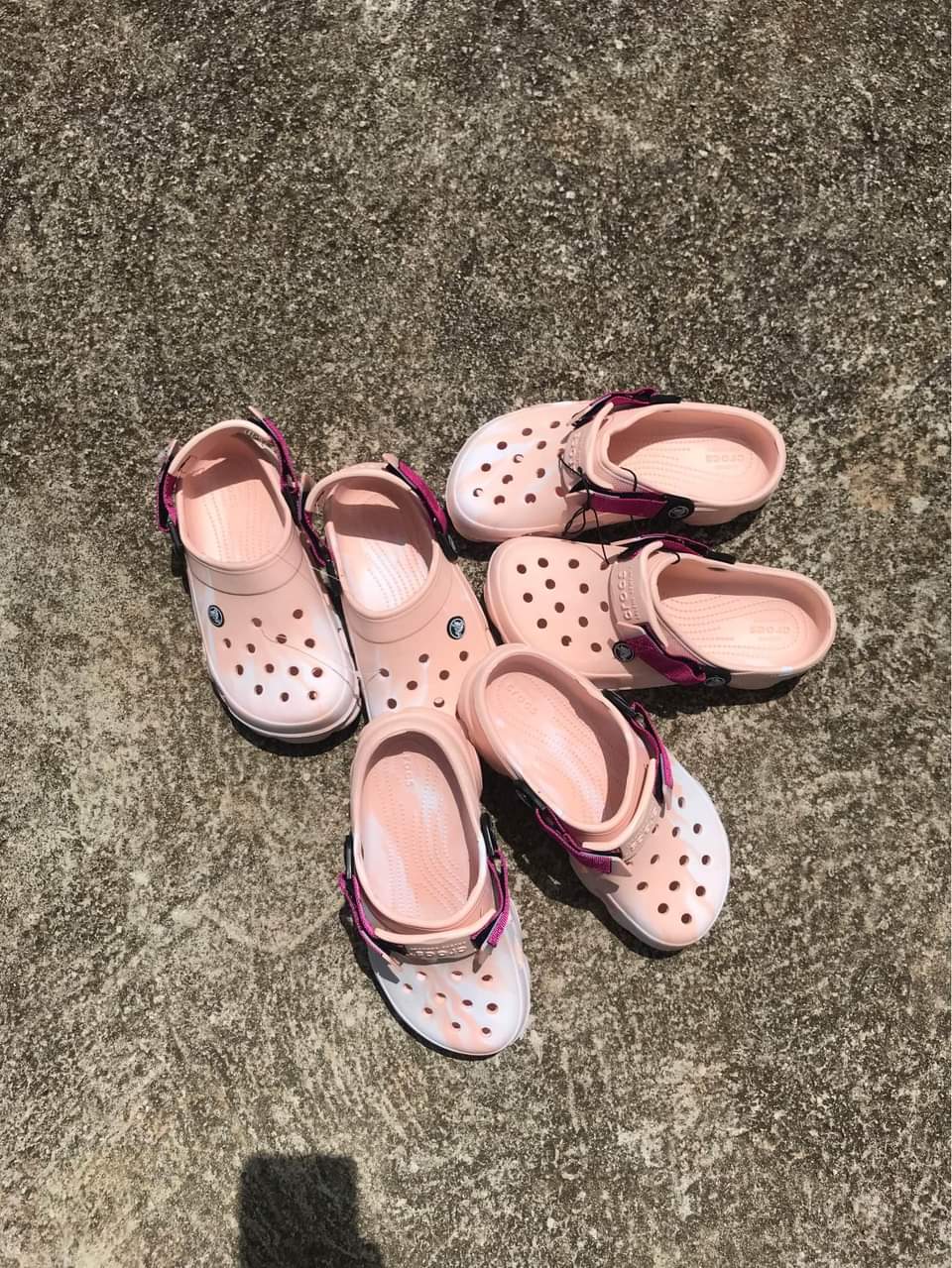 crocs