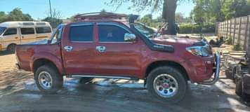 used toyota hilux