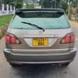 A picture of Harrier 7 8 million Automatic Cc 2000 mwanza 0755382436