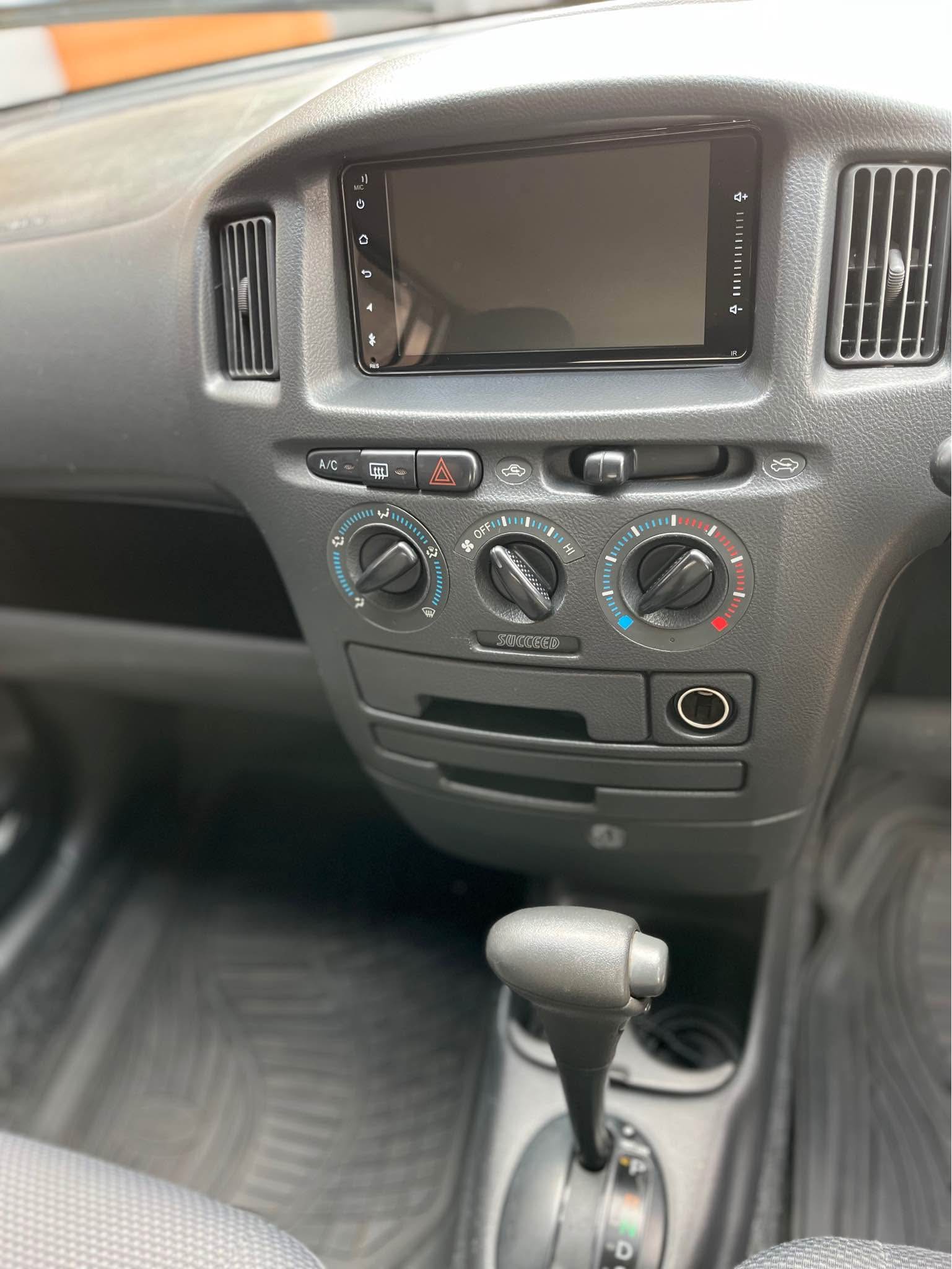 A picture of Toyota Suceed