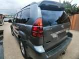 A picture of GX470 2005