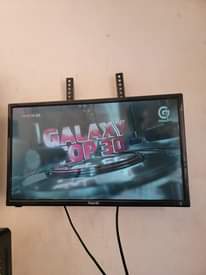 A picture of Saachi tv 24 inches free to air for sell