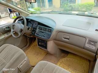 A picture of 1.650m Toyota Sienna 7 Seater Good Engine and Gear Location