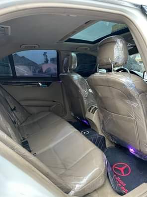 A picture of Glotech Autos No LOSE GUARD few month used 2010 BENZ