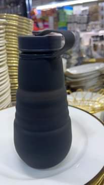A picture of Foldable bottles and travel mugs