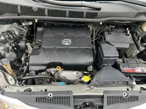 A picture of Registered Toyota sienna XLE 2015 model everything is excellent engine
