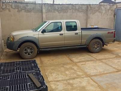 A picture of 24 Direct deal Extremely Clean registered 2003 Nissan Frontier XE