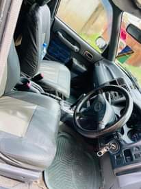 A picture of Rav4 old model