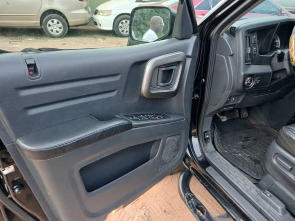 A picture of USED 2015 HONDA RIGDELINE