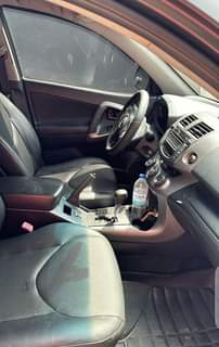 A picture of Toyota RAV4 07