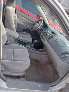 A picture of 2004 model Toyota Camry LE Tokumbo standard Nothing to fix