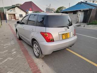 A picture of Cc 1290 price 13ml Mileage 66 000 Gari mpya hii