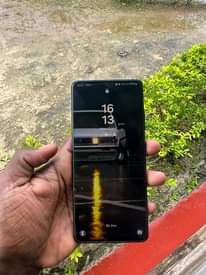 A picture of Samsung S21 utra
