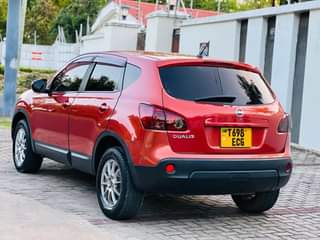 A picture of NISSAN DUALIS SWEET ECG