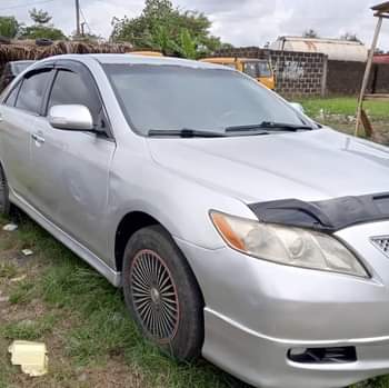 A picture of Tokunbo Standard Toyota Camry 08 model