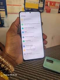 A picture of Samsung Galaxy s20 plus