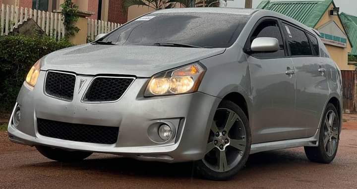 A picture of PONTIAC VIBE GT 2009 model price 3 700 000 price