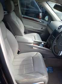 A picture of Mercedes benz 4matic petro 18m
