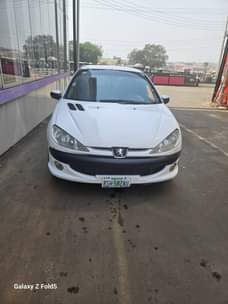 A picture of Peugeot 206