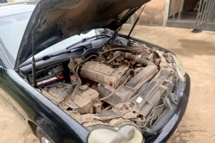 A picture of 2004 Benz Compressor