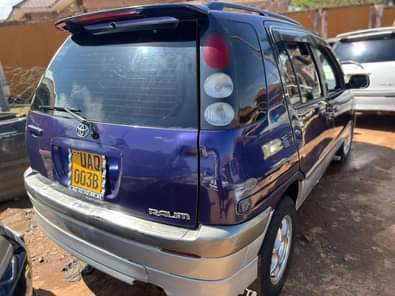 A picture of Perfect condition 0705835212