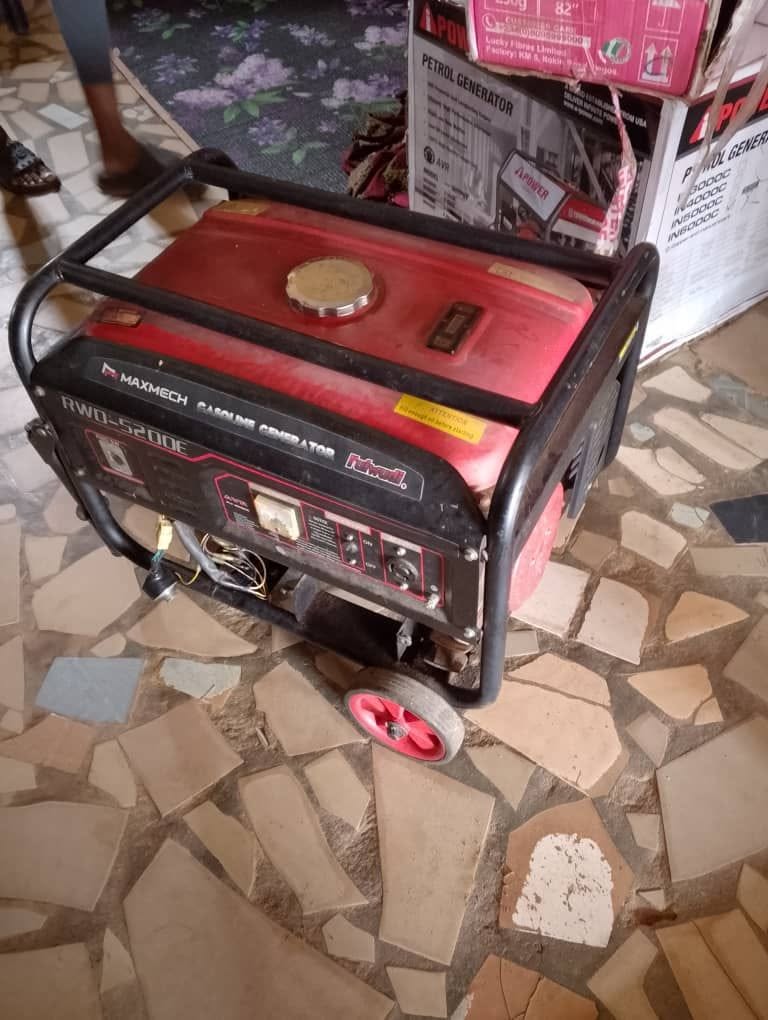 A picture of 2 5kva Generator