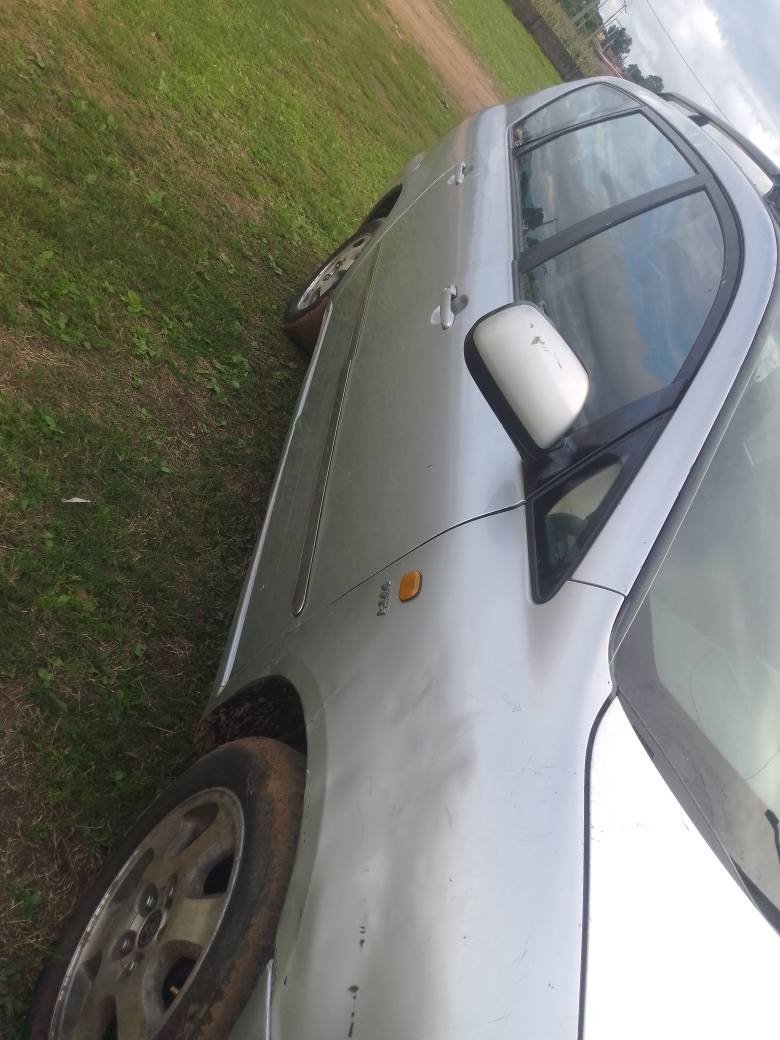 A picture of Toyota avensis verso