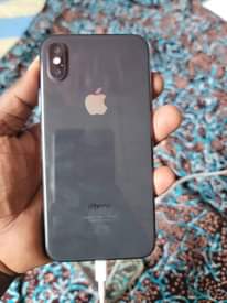 A picture of I phone x