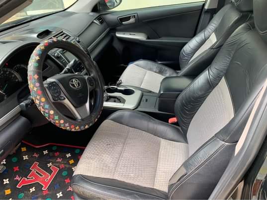 A picture of Toyota Camry 2013 model