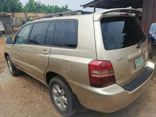 A picture of Toyota Highlander