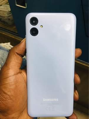 samsung galaxy a04e