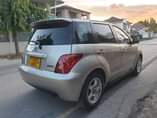 A picture of TOYOTA IST DFC BEI 8 9M TSH Whatsap http wa