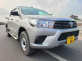A picture of TOYOTA PICK UP INAUZWA 0715 455 411