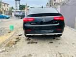 A picture of Mercedes Benz GLE43 2017