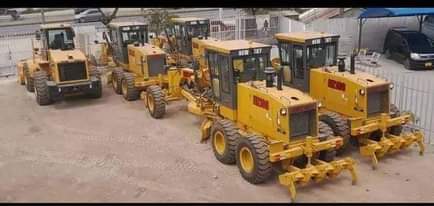 A picture of 2000 WHEEL ROADER ROADER