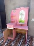 A picture of Nauza dresg tble Bei 75 nipgie 0689319654