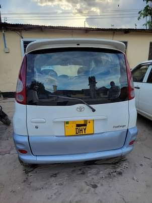 A picture of TOYOTA FUNCARGO GOOD NEW FOR SELL 8 8M SO PLSEEEEE