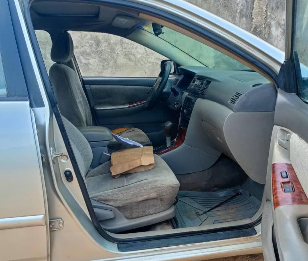 A picture of Toyota Corolla 2004 model