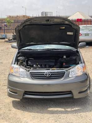 A picture of SPORT Neatly Used Toyota Corolla S 2005 Model With Duty