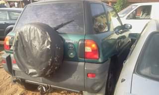 A picture of Toyota RAV4 auto drive factory ac 09061358848 1 95