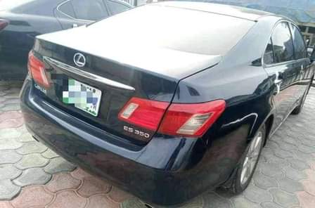 A picture of Sharp lexous ES 350 With sound Engine and gear neatly