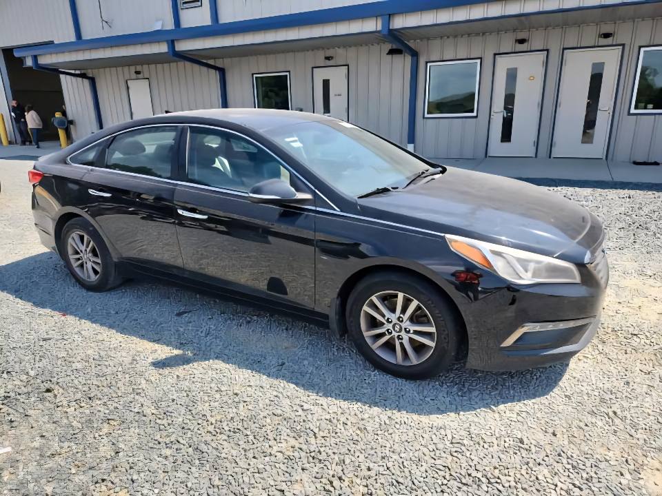 A picture of NEWLY ARRIVED HYUNDAI SONATA 2014