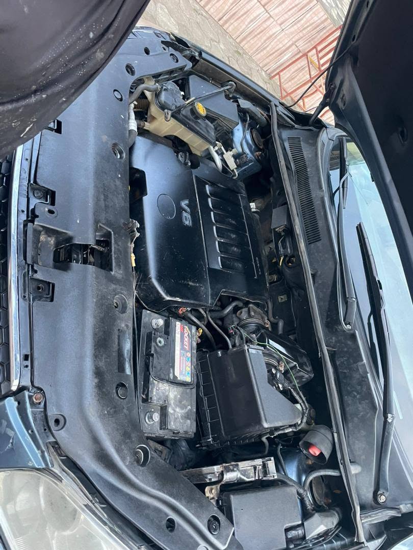 A picture of 2010 rav4