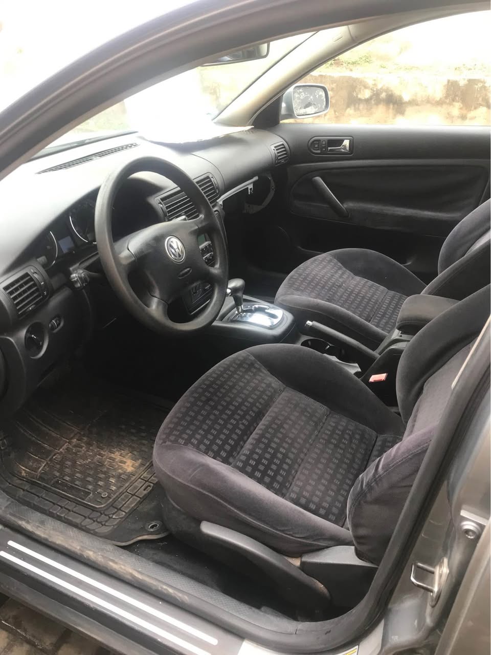 A picture of Volkswagen Passat