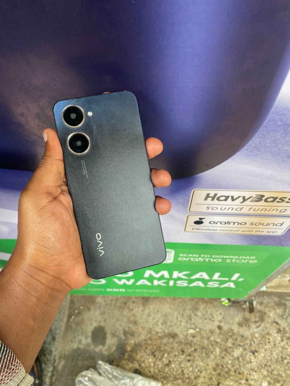 A picture of Vivo y03