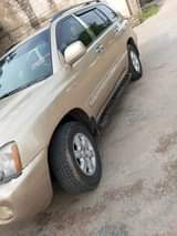 A picture of 2004 Toyota Highlander