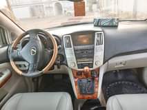 A picture of Lexus rx330