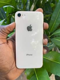 A picture of Iphone 8 256 GB