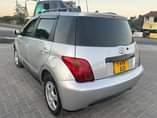 A picture of Toyota Ist